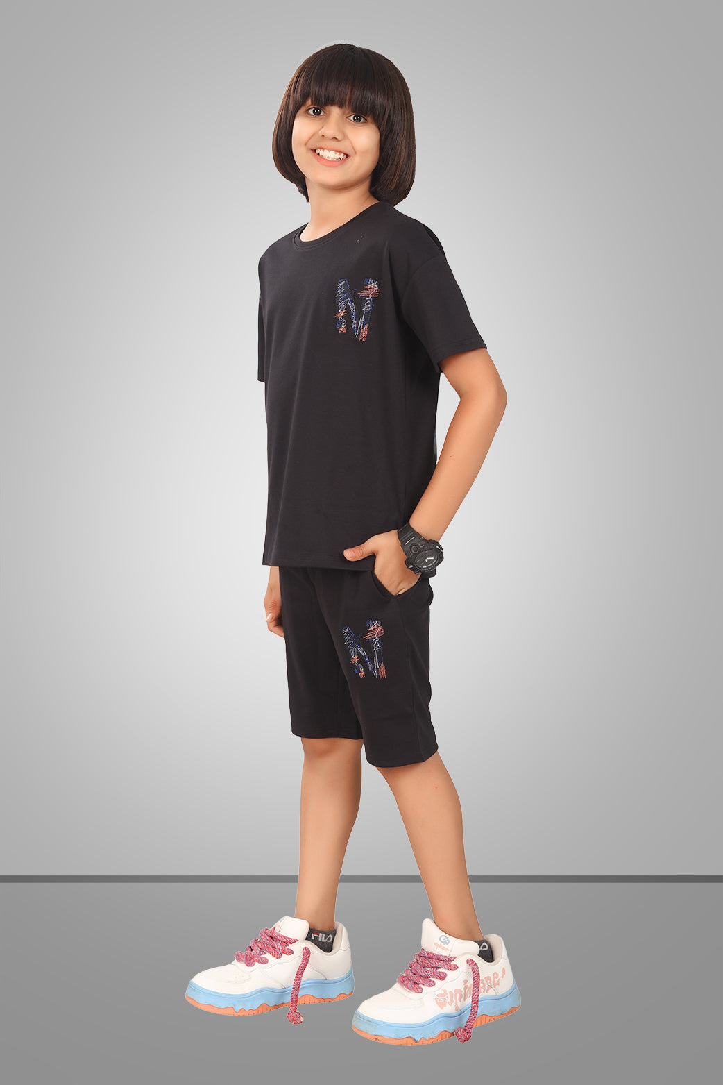 BLACK STREETMODE BOYS CO-ORD - DOWN SHOULDER EDITION