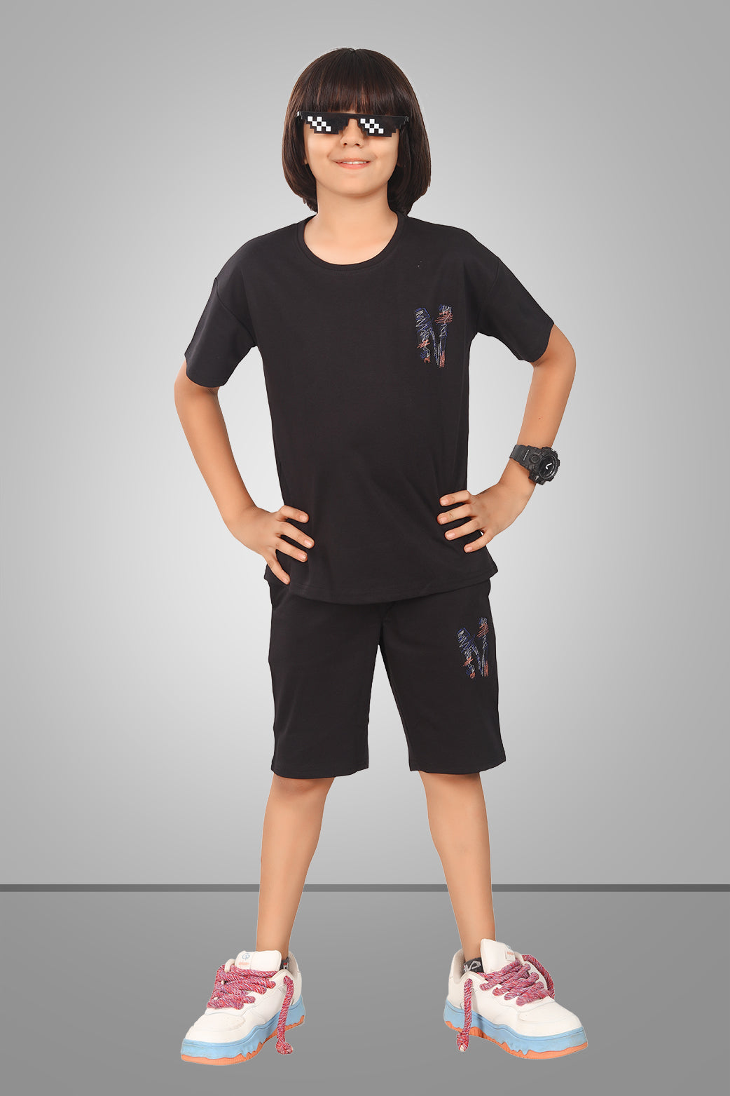 BLACK STREETMODE BOYS CO-ORD - DOWN SHOULDER EDITION
