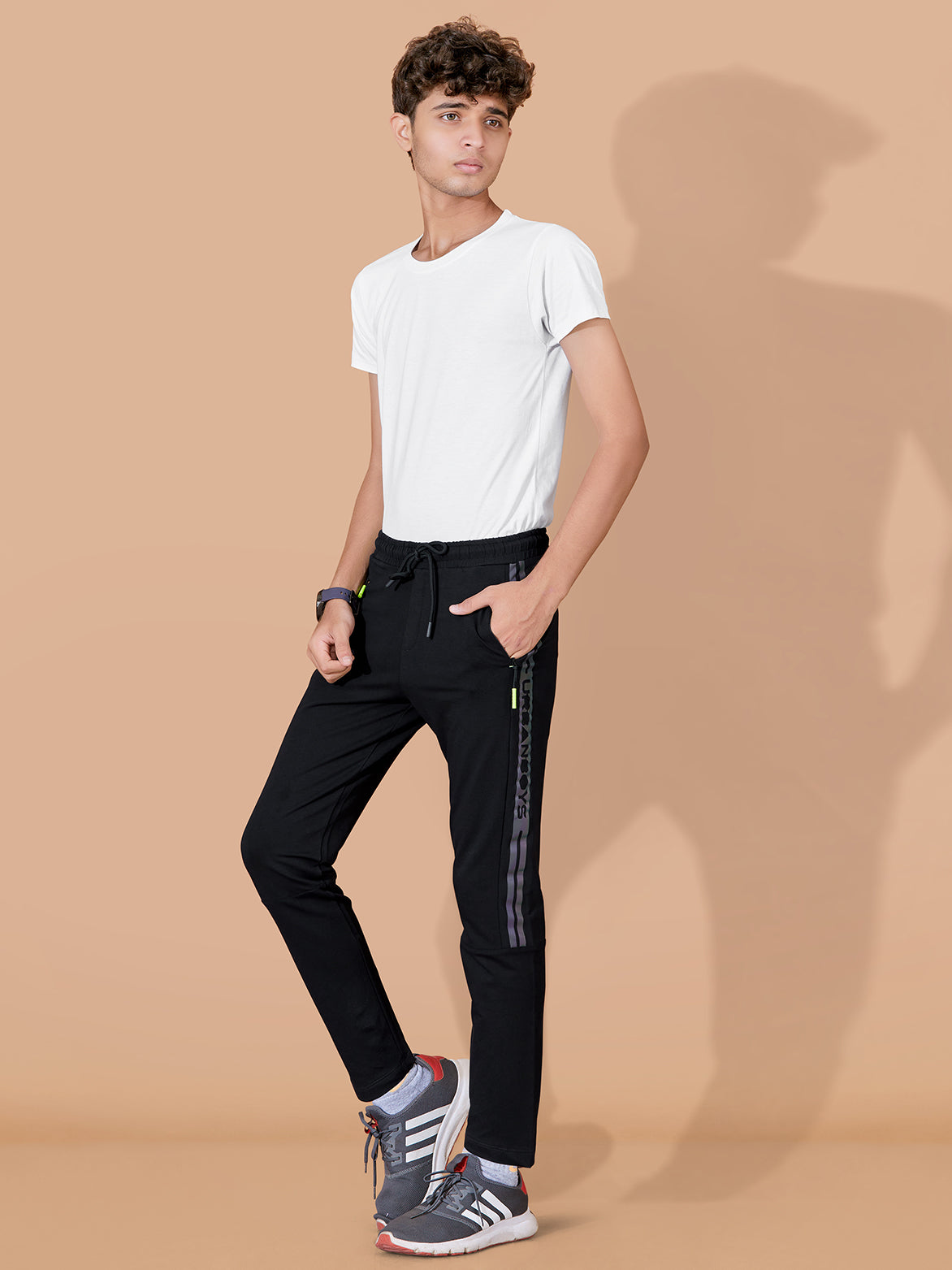 BLACK LYCRA PANT WITH 2 SIDE INVISIBLE ZIPPER