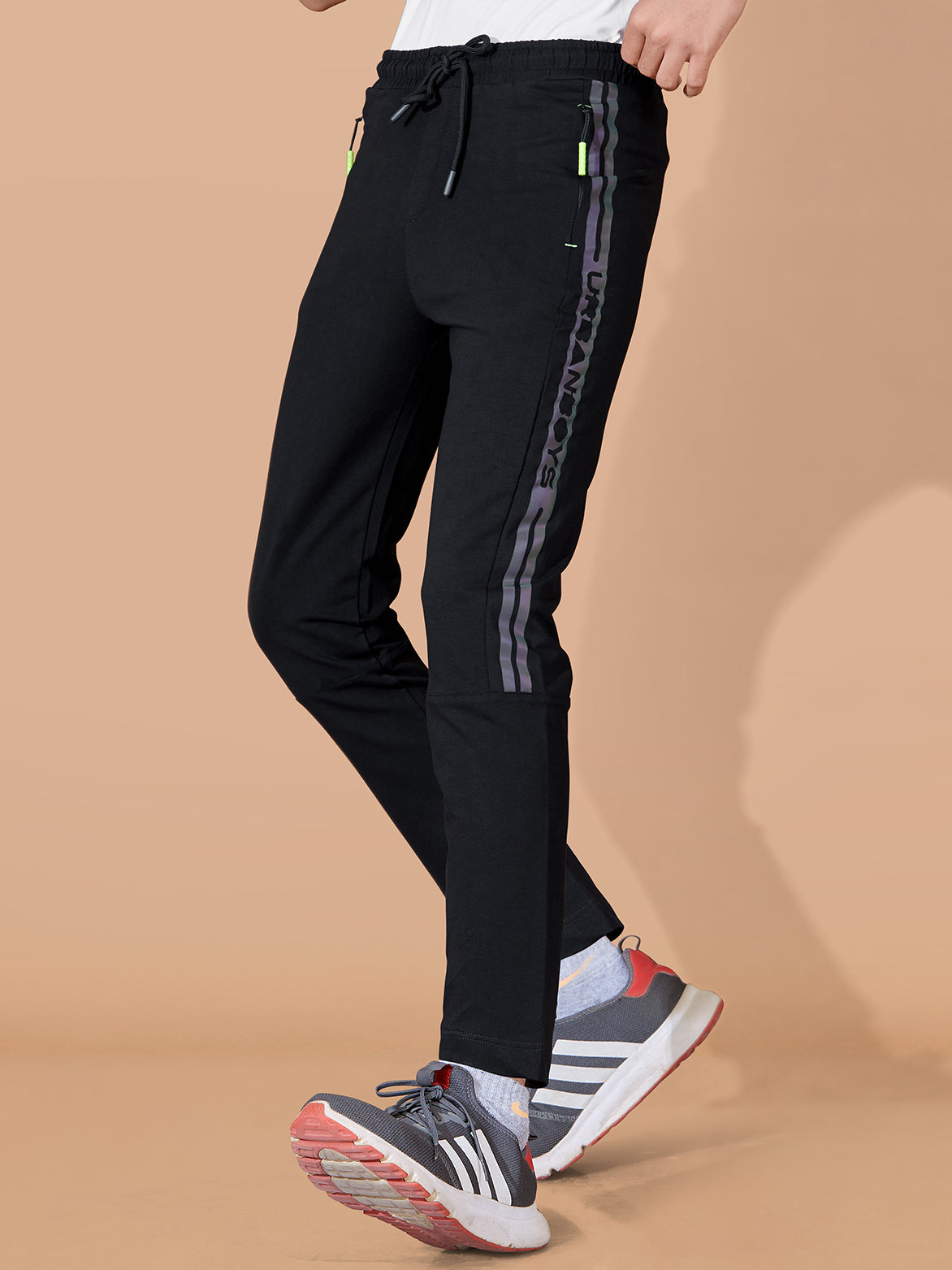 BLACK LYCRA PANT WITH 2 SIDE INVISIBLE ZIPPER