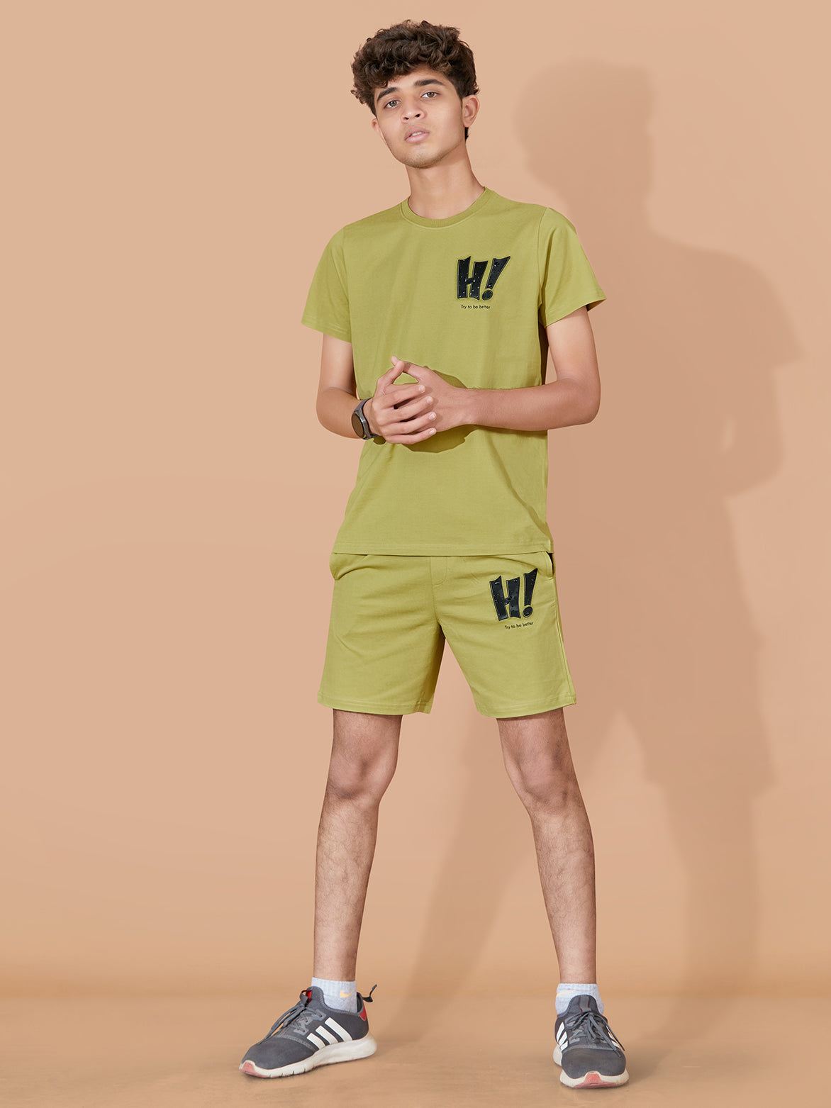 KHAKI STREETSTYLE BOYS CO-ORD SET - COOL & COMFY