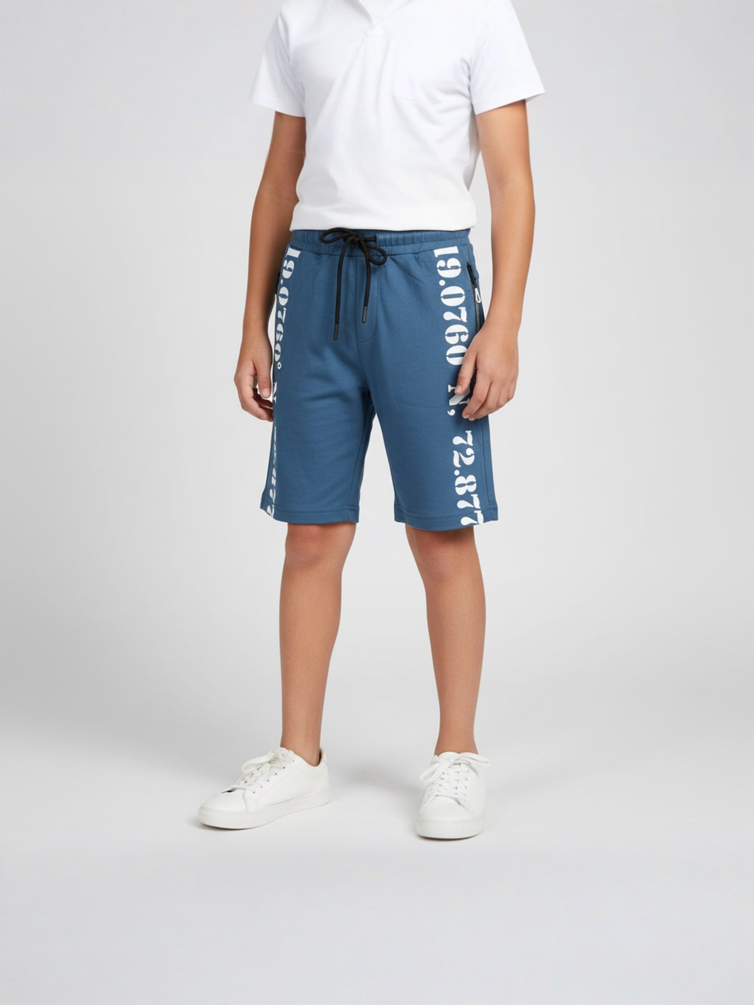 SKY BLUE LYCRA PLAIN SHORTS WITH 2 SIDE ZIPPERS