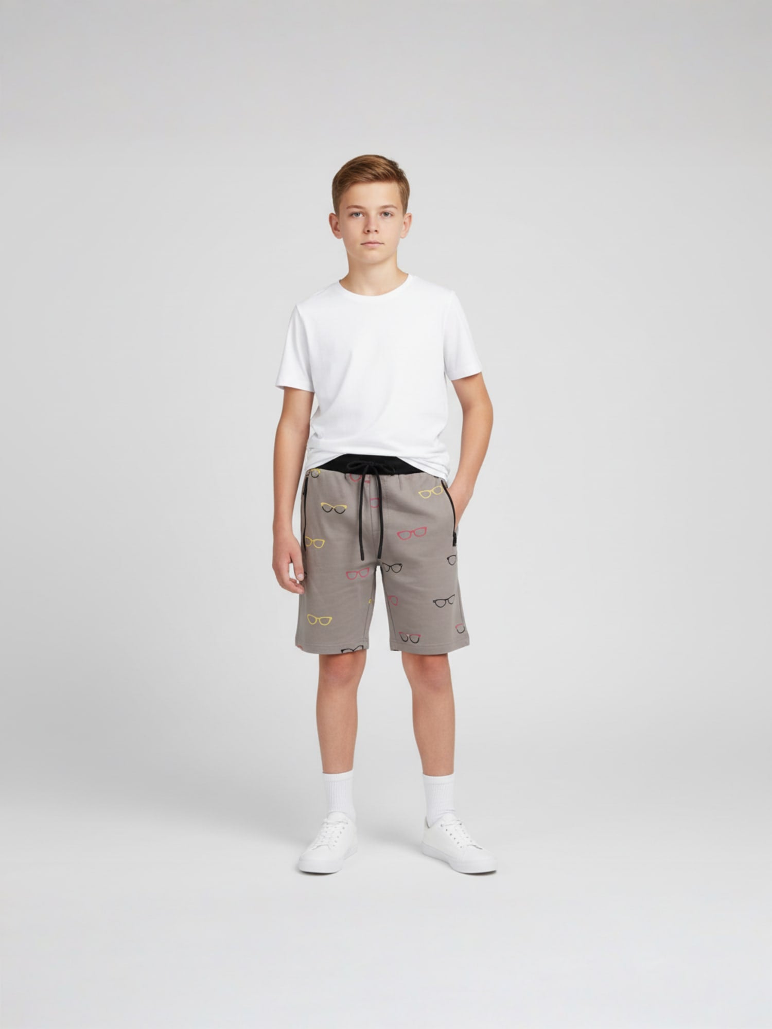 KHAKI LYCRA PRINT SHORTS WITH 2 SIDE ZIPPERS