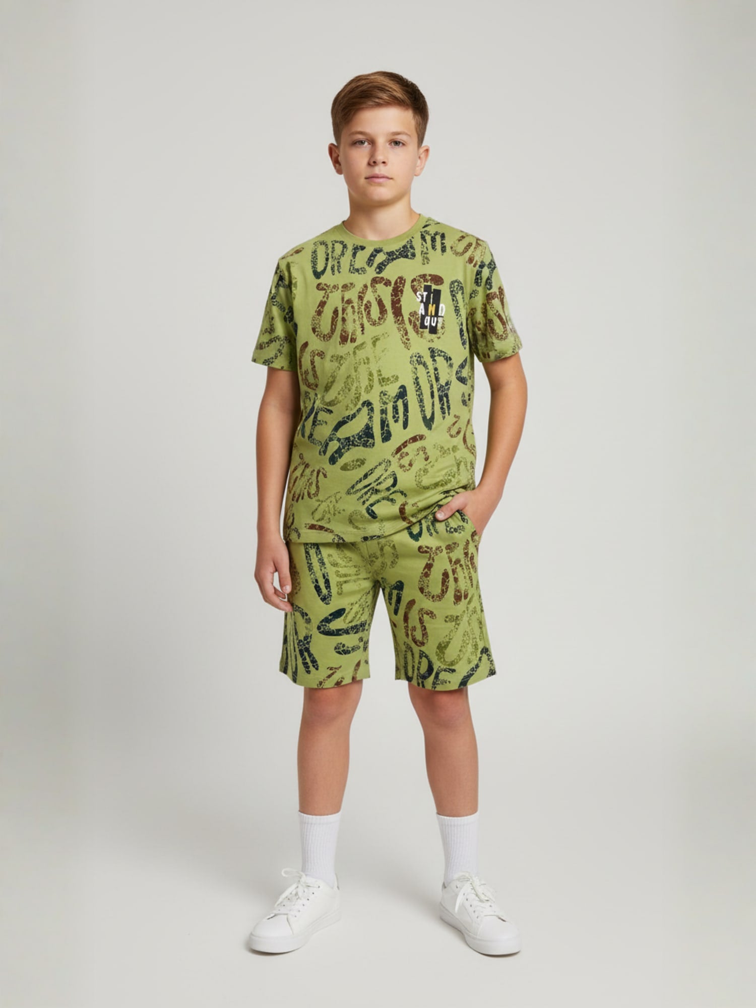 KHAKI URBANBOYS CLUB SIGNATURE SHORTS CO-ORD SET