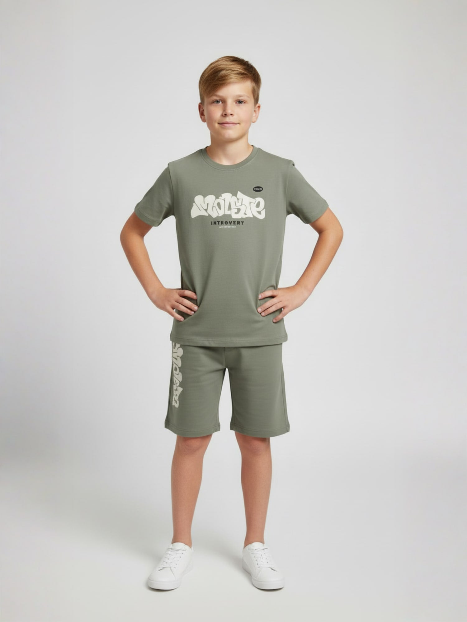 FOREST GREEN URBAN CHILL SHORTS CO-ORDS SET