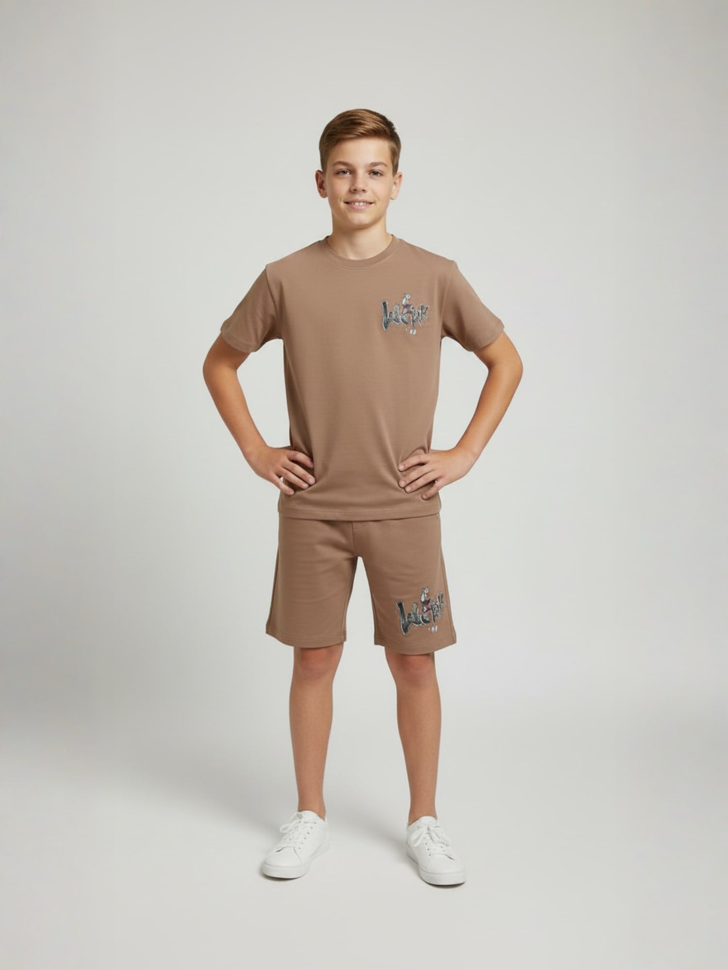 BROWN URBAN CHILL SHORTS CO-ORDS SET