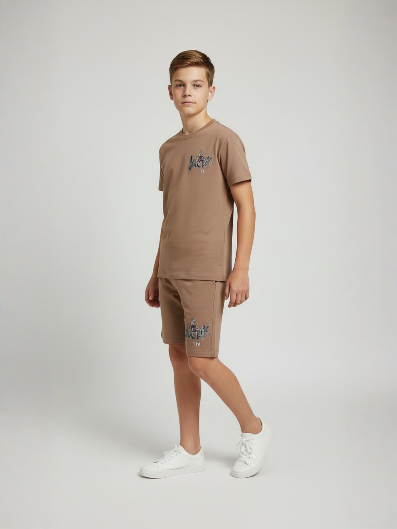 BROWN URBAN CHILL SHORTS CO-ORDS SET