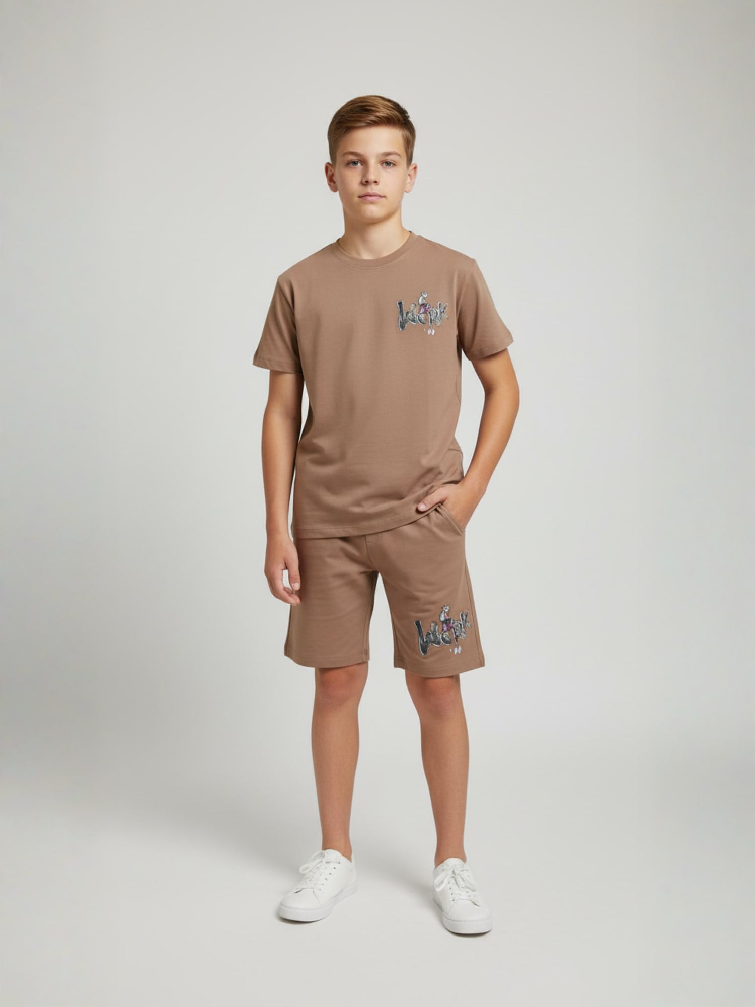BROWN URBAN CHILL SHORTS CO-ORDS SET