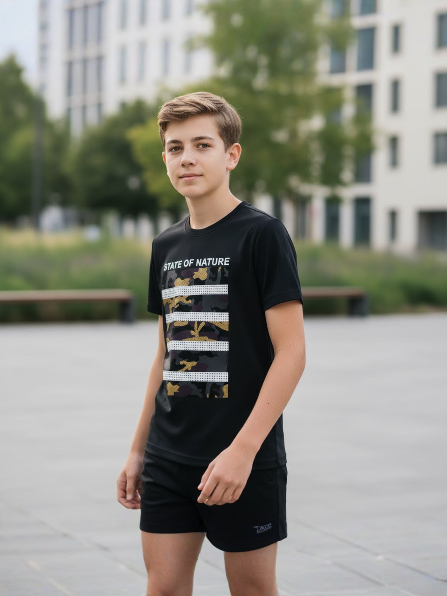 BLACK CORIAN T-SHIRT