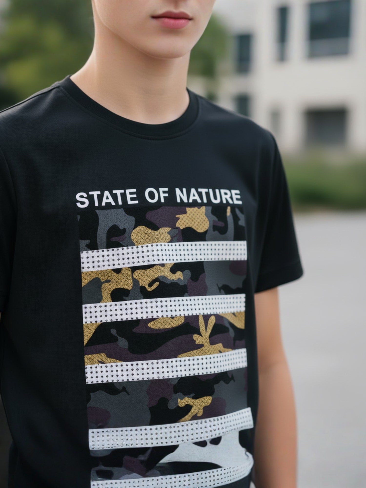 BLACK CORIAN T-SHIRT