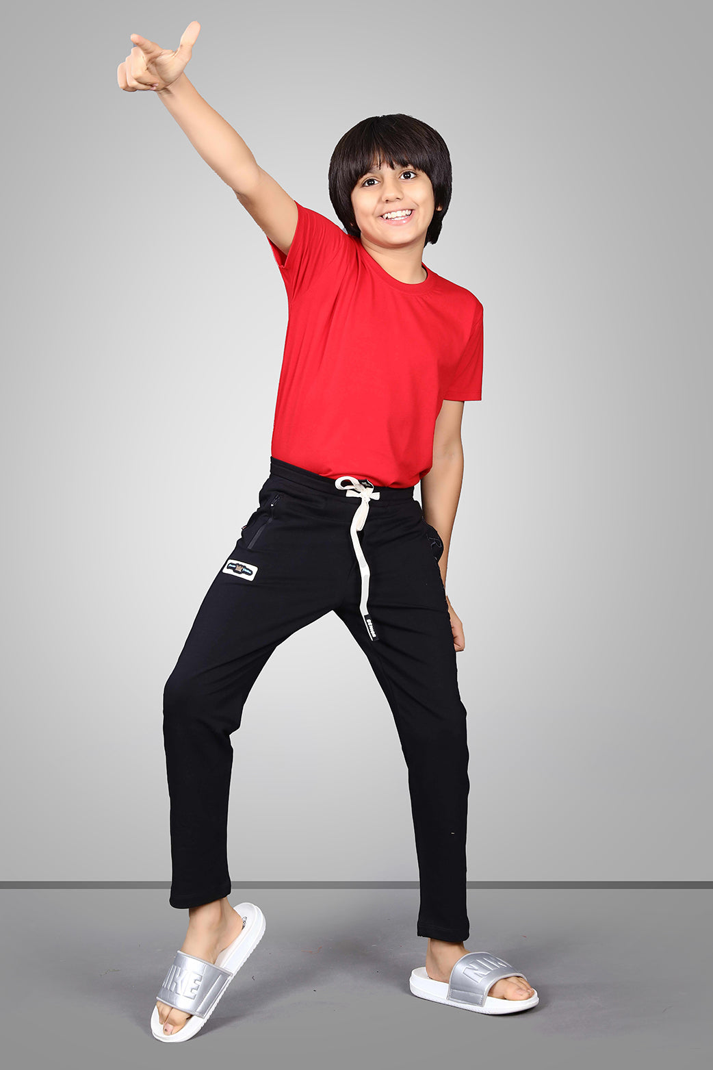 BLACK FOUR WAY LYCRA TRACKPANT