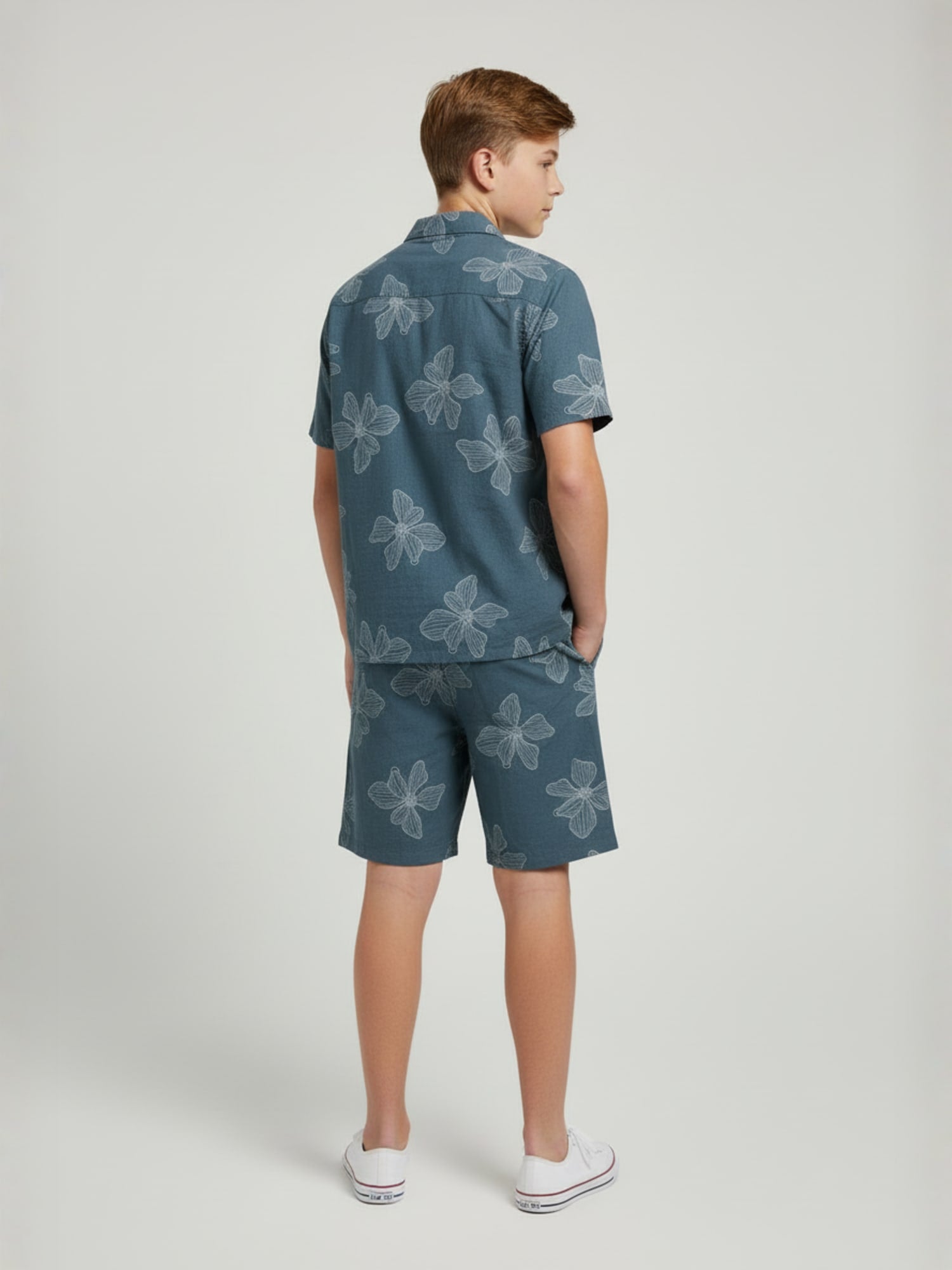 ASSORTED PRINTS COTTON SHORTS & CUBIC COLLAR CO-ORD SET