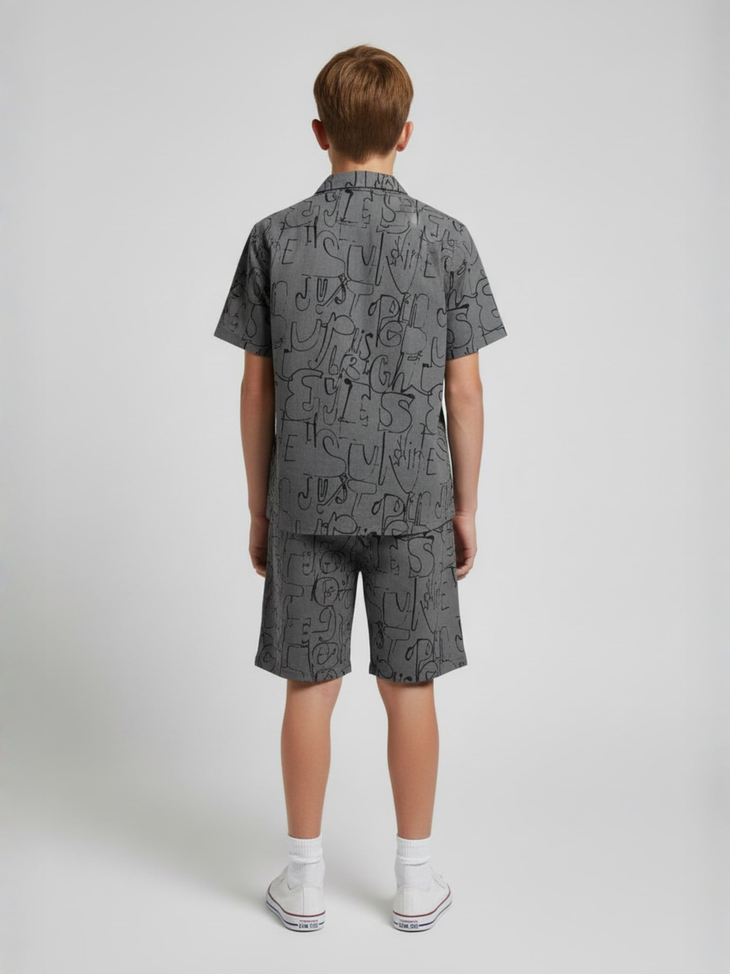 ASSORTED PRINTS COTTON SHORTS & CUBIC COLLAR CO-ORD SET