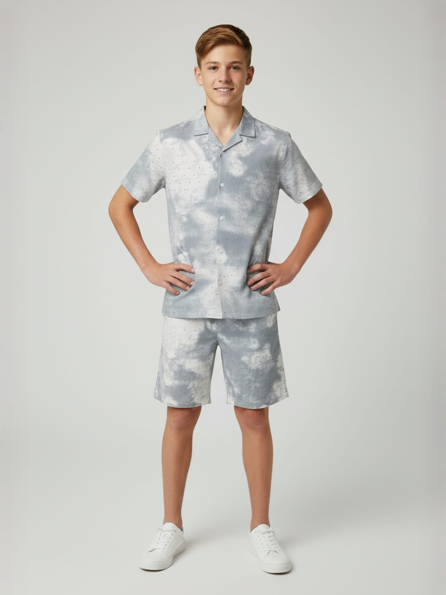 ASSORTED PRINTS COTTON SHORTS & CUBIC COLLAR CO-ORD SET