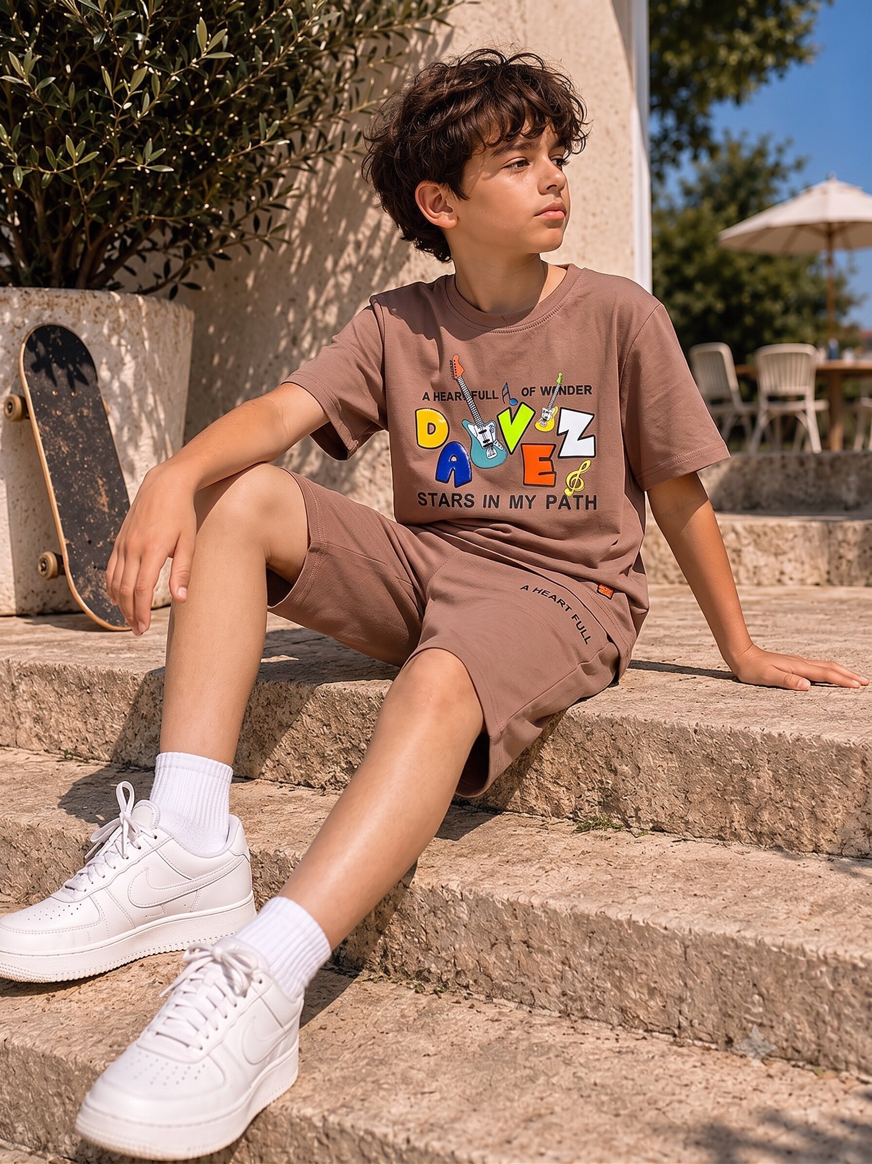 BEIGE URBAN CHILL SHORTS CO-ORDS SET