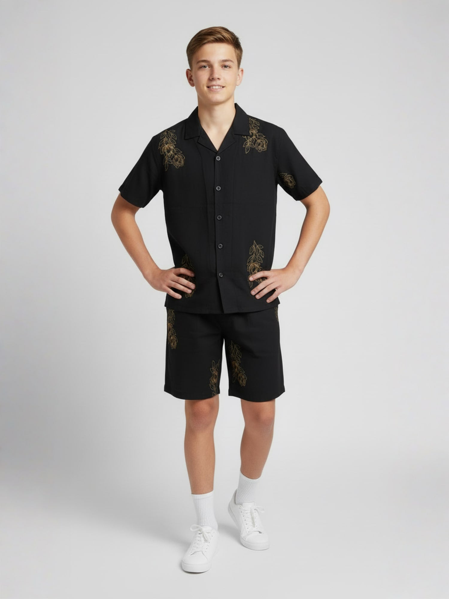 BLACK EMBROIDERY FABRIC CUBIC COLLAR CO-ORD SET