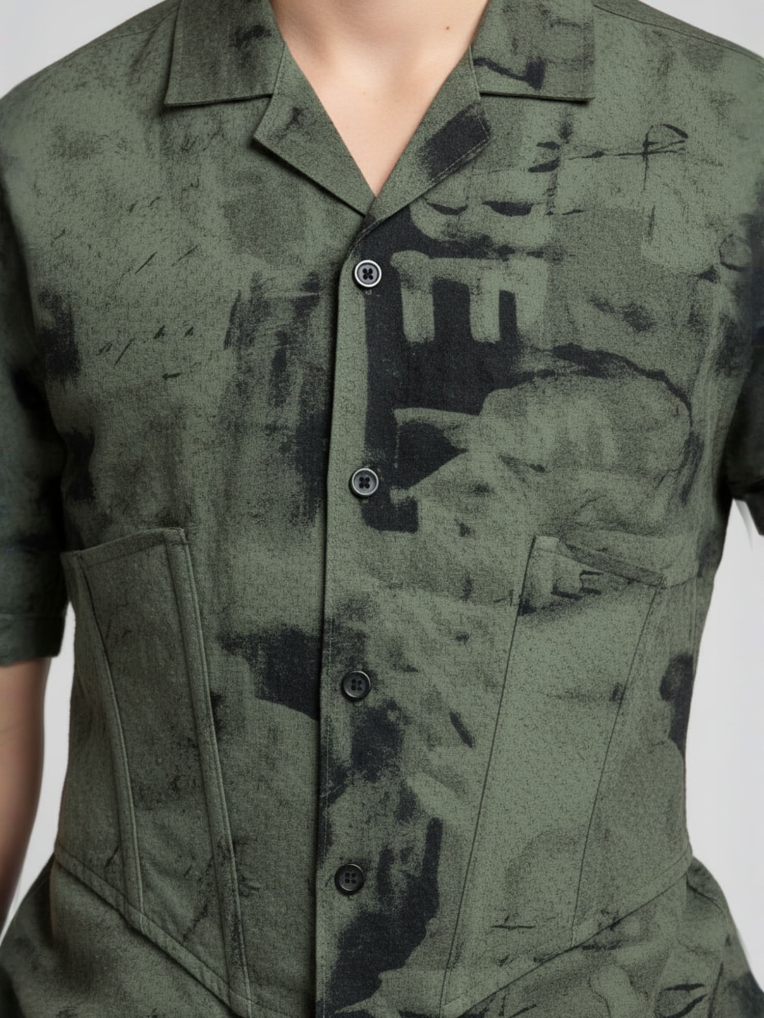 OLIVE COTTON SHORTS CUBIC COLLAR CO-ORD SET